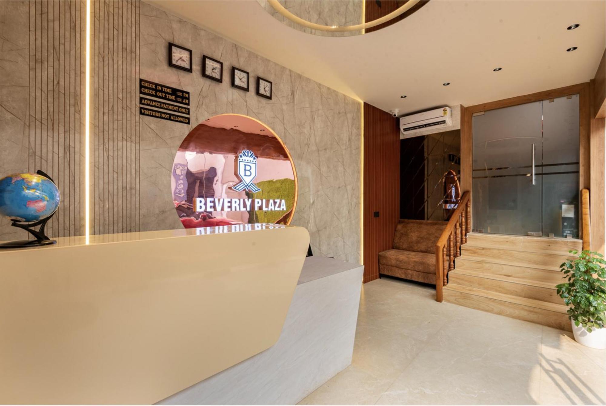 Hotel Beverly Plaza Kozsíkóde Kültér fotó